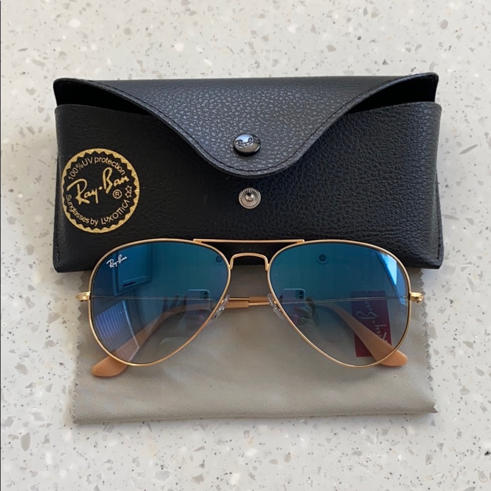 brand new blue gradient ray ban aviators!!